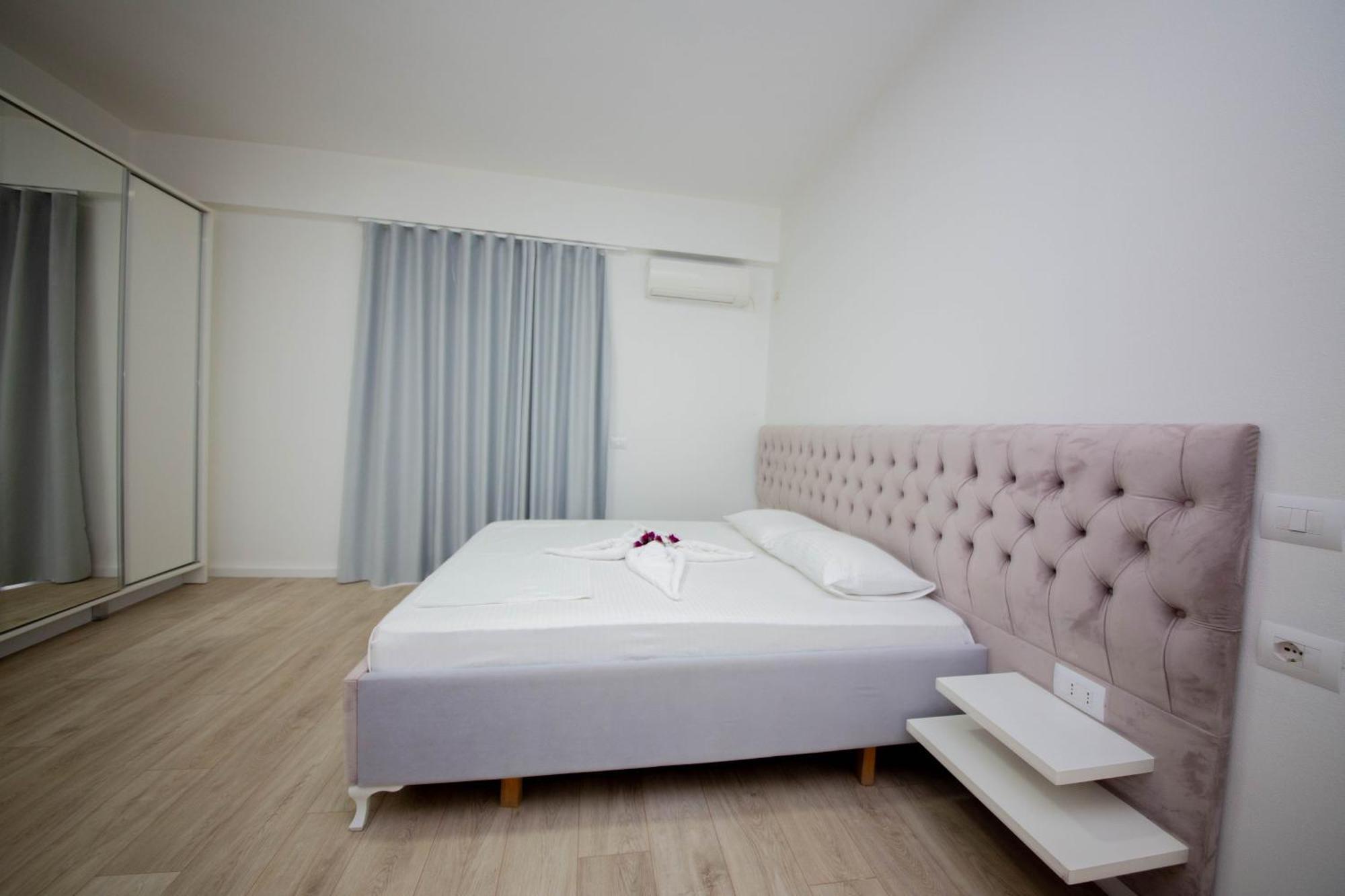 2e & Hotel